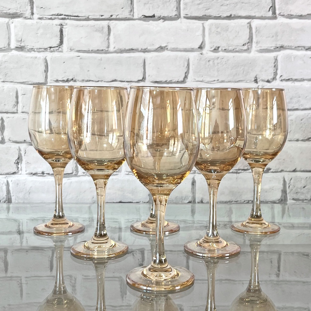 Taças de Vidro Dourado Espelhado